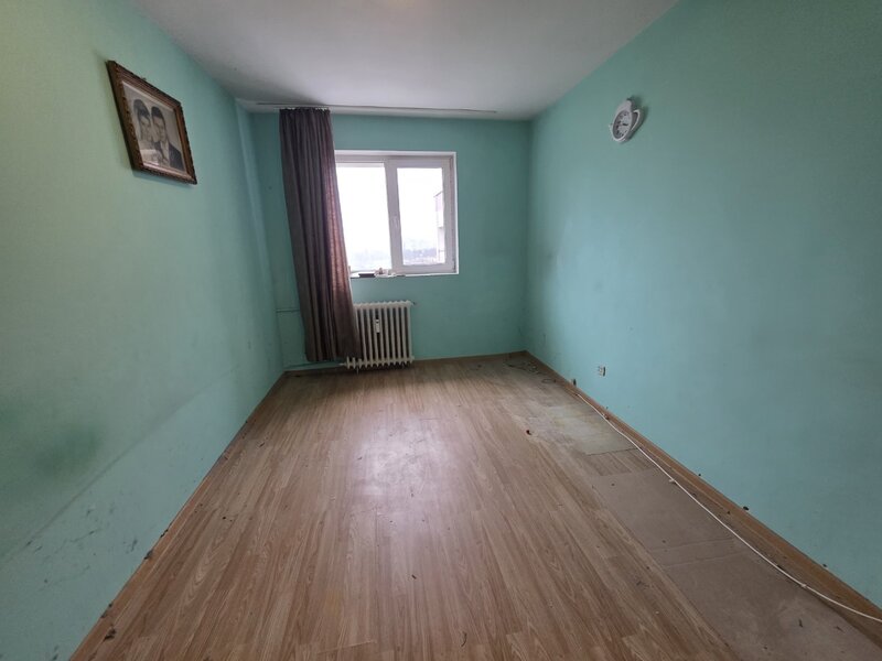 Campia Libertatii, intersectie Baba Novac, 3 minute parc IOR,,