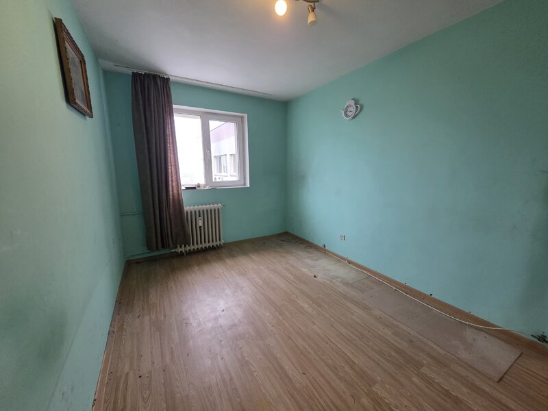 Campia Libertatii, intersectie Baba Novac, 3 minute parc IOR,,